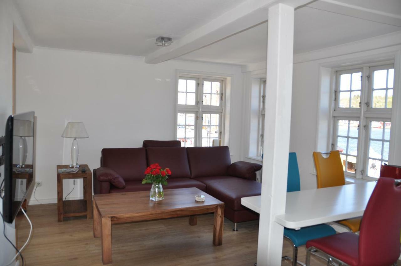 Ferienwohnung Hafenblick vom Kapitänshaus Flensburg Exterior foto